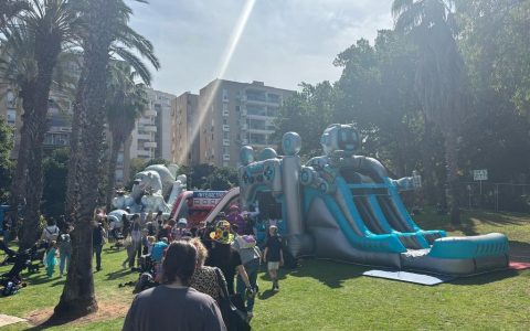 חגיגת פורים בקיבוץ במרכז 9